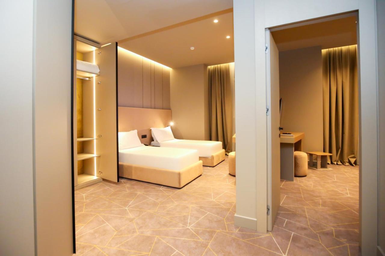 The View Boutique Vlorë