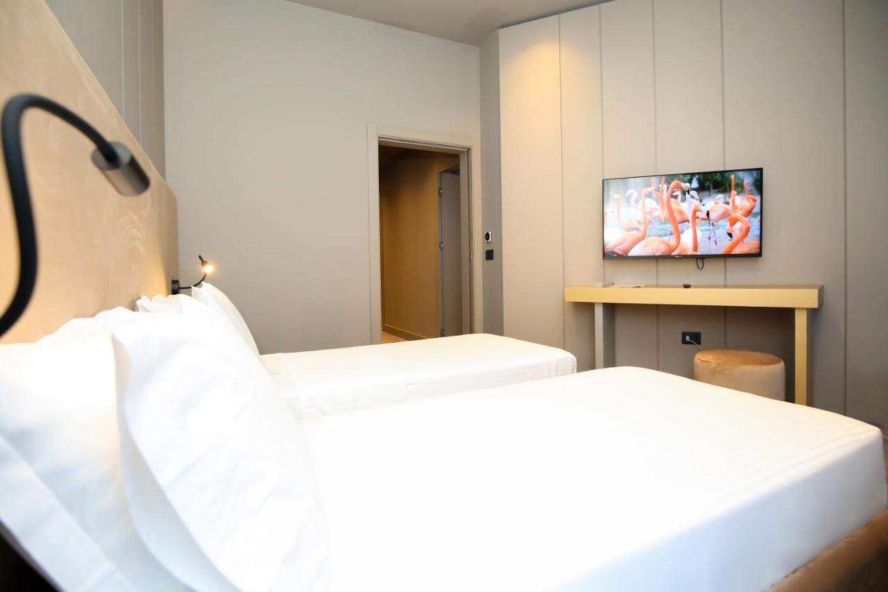 Hotel The View Boutique Vlorë